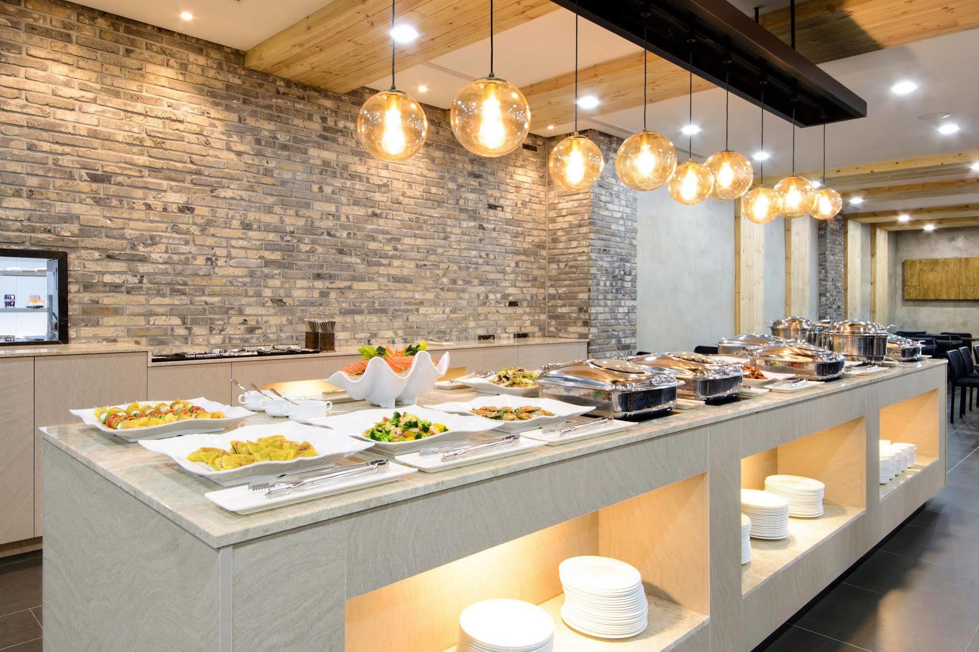 Benikea Premier Hotel Yeouido Seul Exterior foto